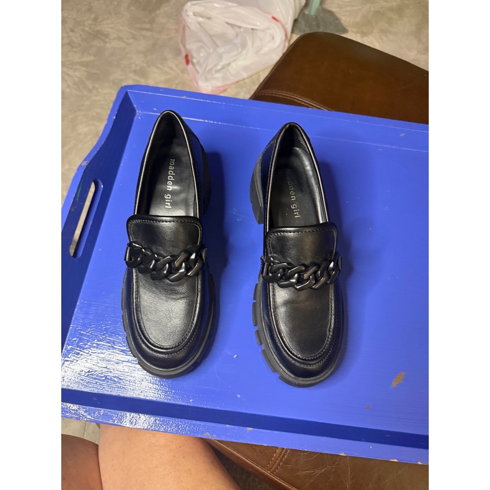 Madden Girl Ktonn Black Lug Sole Chain Loafers Womens Size 7.5M Chunky Heel